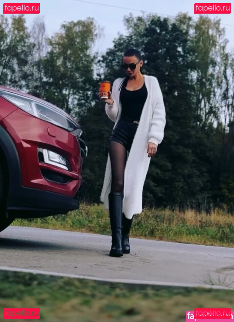 Alesya Vidnova Pena Onlyfans Photo Gallery 