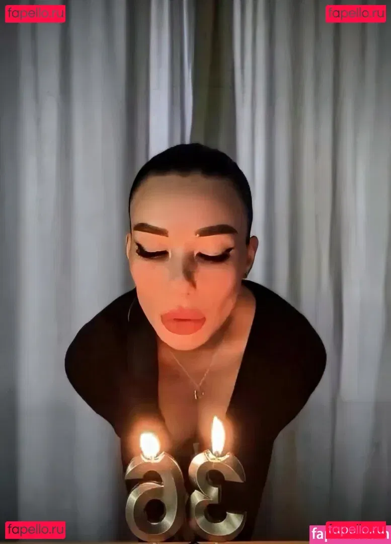 Alesya Vidnova Pena Onlyfans Photo Gallery 