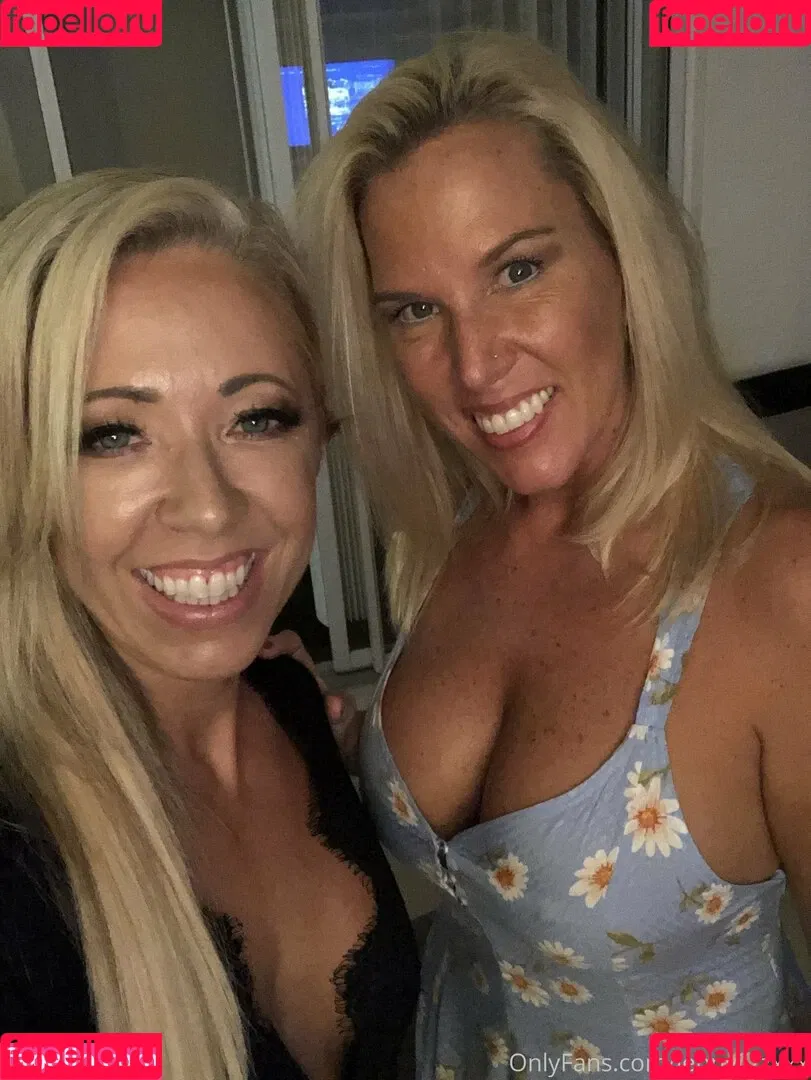jennyjizzxxx Onlyfans Photo Gallery 