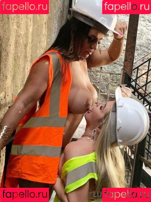 Luiza Marquez Onlyfans Photo Gallery 