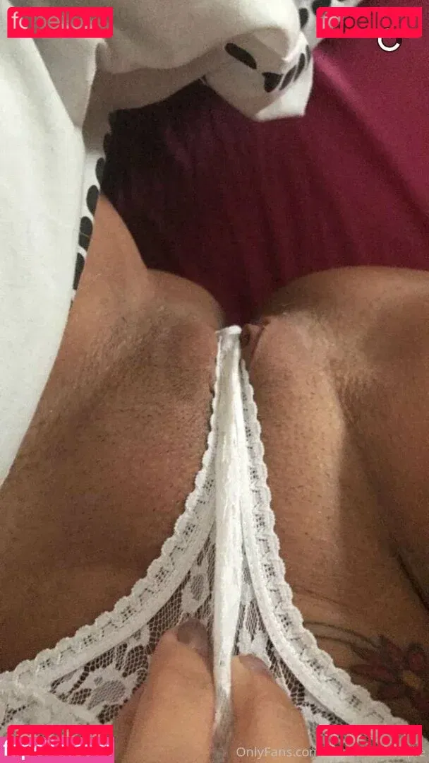 ukhotwifecouple Onlyfans Photo Gallery 