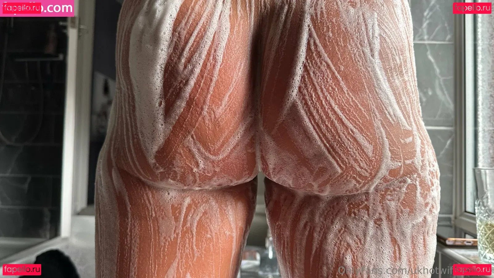 ukhotwifecouple Onlyfans Photo Gallery 