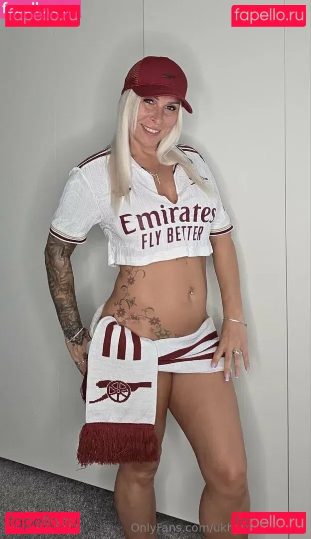 ukhotwifecouple Onlyfans Photo Gallery 