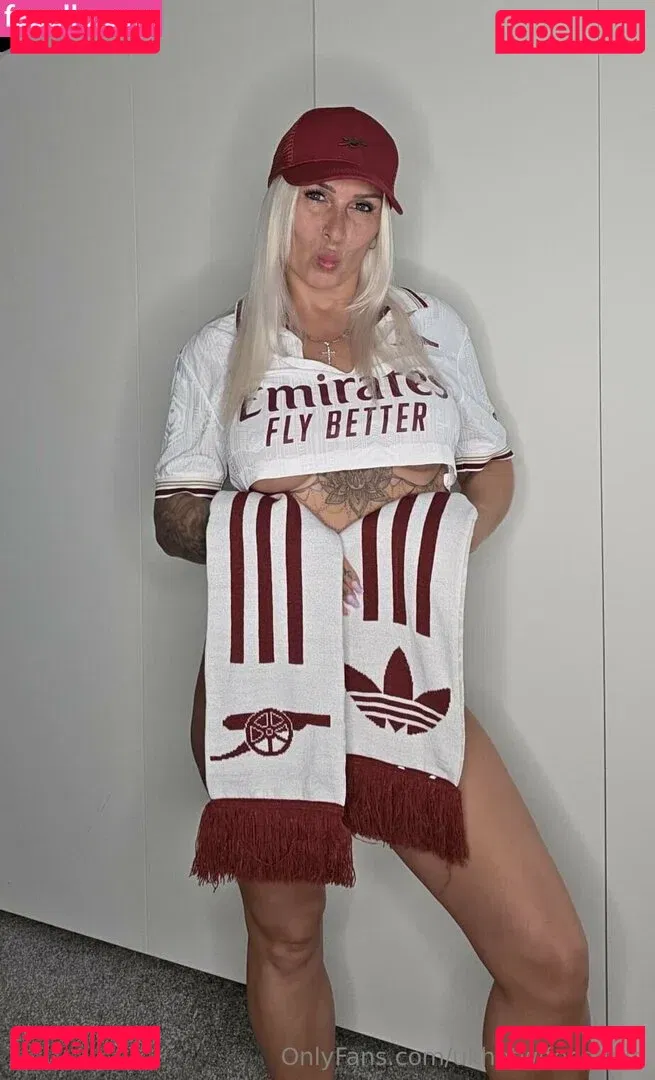 ukhotwifecouple Onlyfans Photo Gallery 