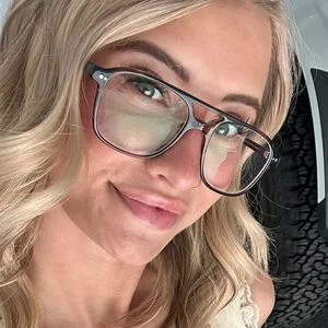 ariaadamsbaby Onlyfans Photo Gallery 