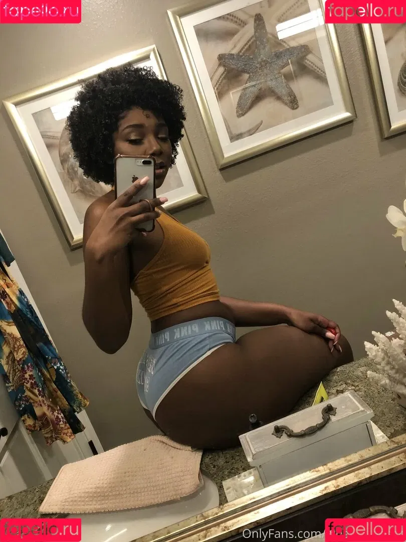 what_a_peach Onlyfans Photo Gallery 