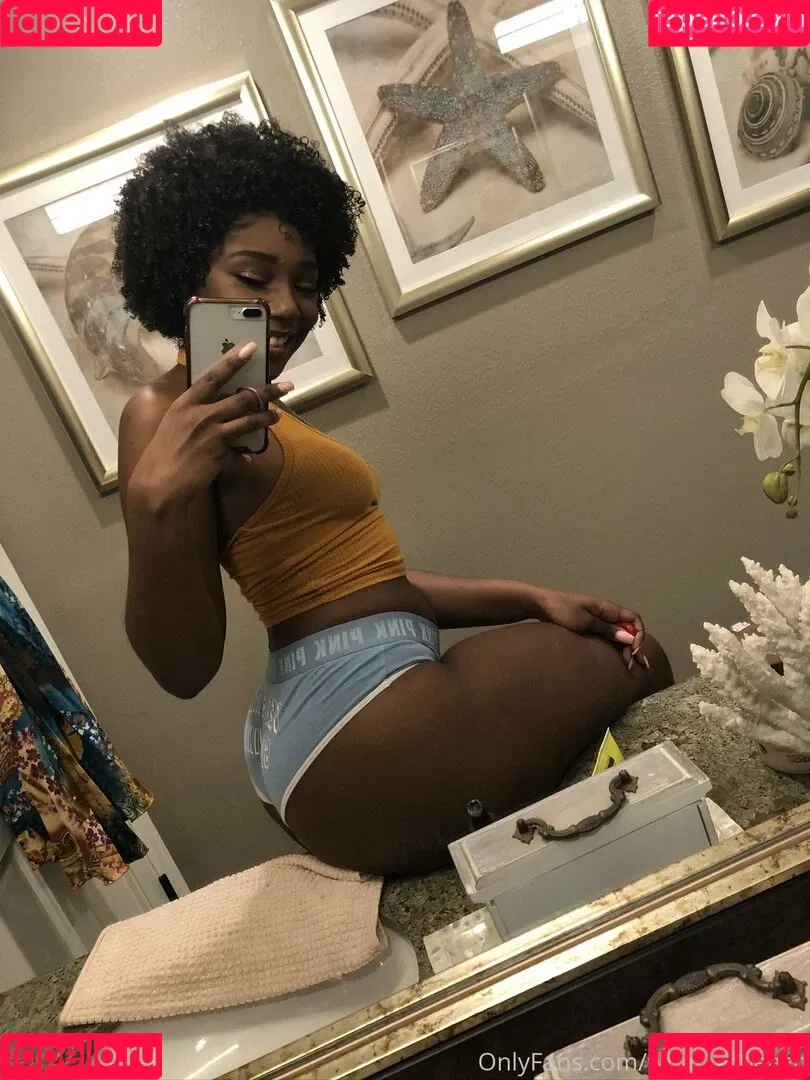 what_a_peach Onlyfans Photo Gallery 