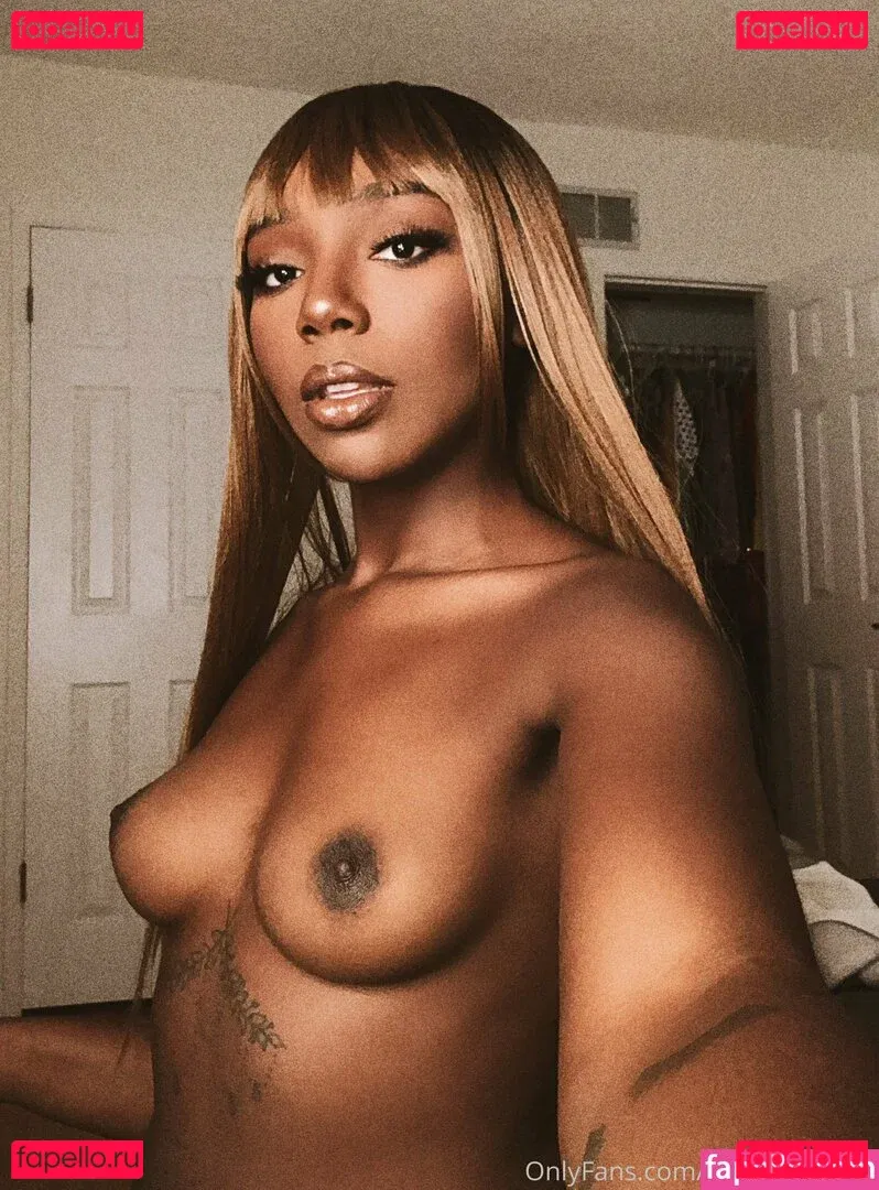 what_a_peach Onlyfans Photo Gallery 