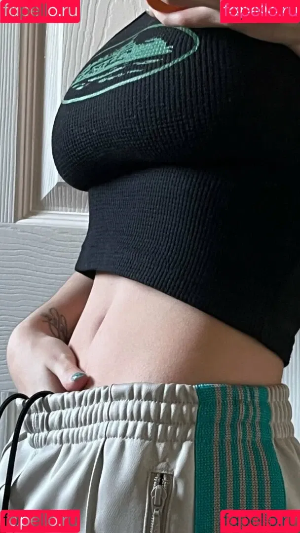 Adelaide T Onlyfans Photo Gallery 