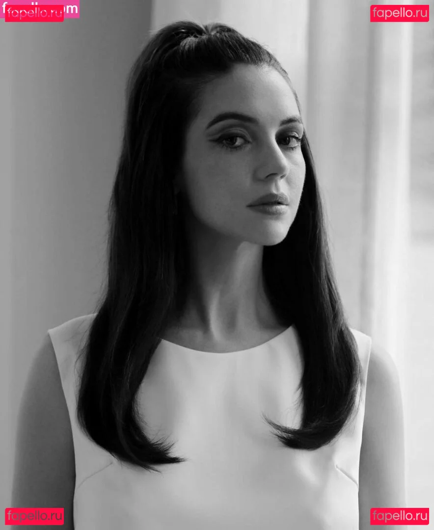 Adelaide T Onlyfans Photo Gallery 