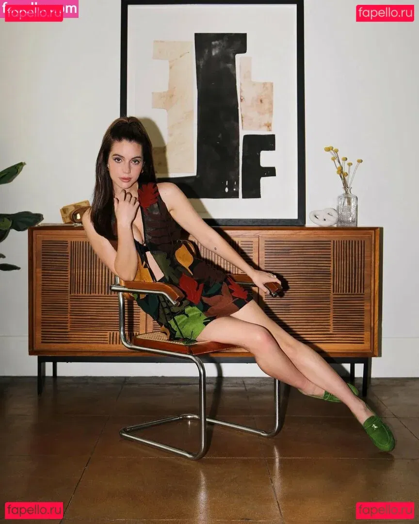 Adelaide T Onlyfans Photo Gallery 