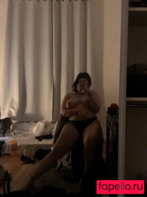 Adelaide T Nude Onlyfans Photo 18