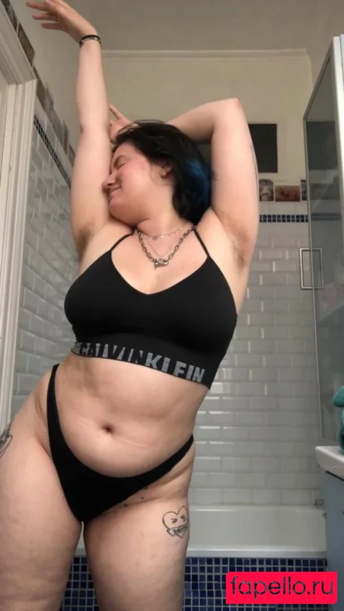 Adelaide T Nude Onlyfans Photo 8