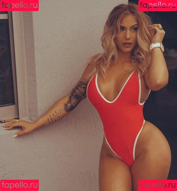 Marine Sainte Onlyfans Photo Gallery 