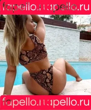 Marine Sainte Onlyfans Photo Gallery 