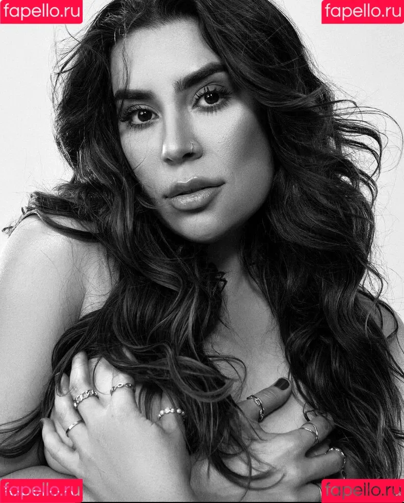 Naiara Azevedo Onlyfans Photo Gallery 