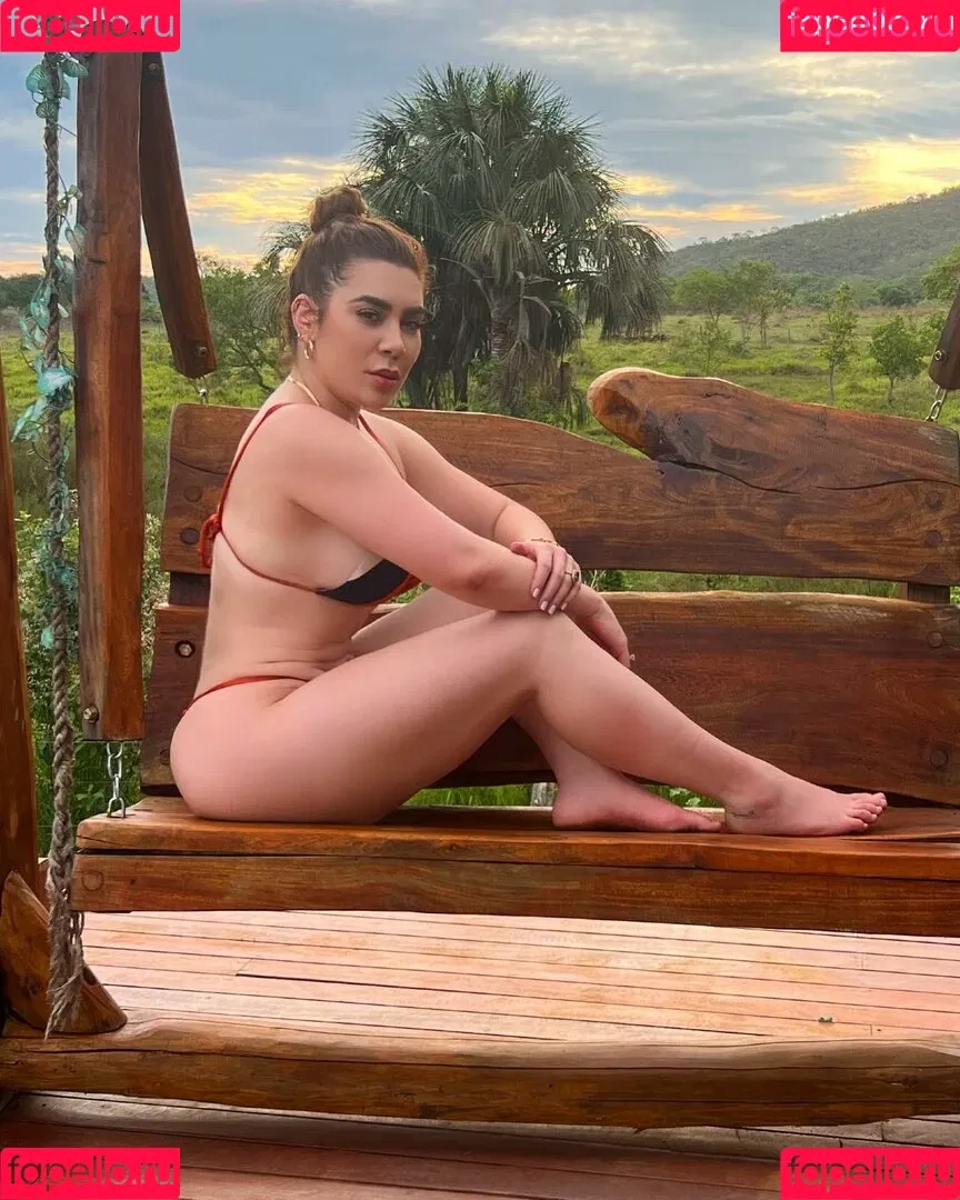 Naiara Azevedo Onlyfans Photo Gallery 
