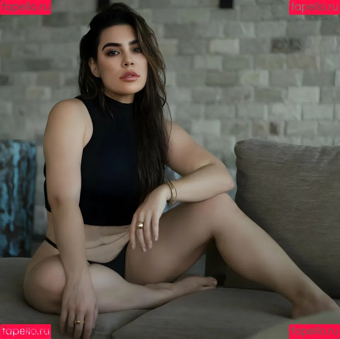 Naiara Azevedo Onlyfans Photo Gallery 