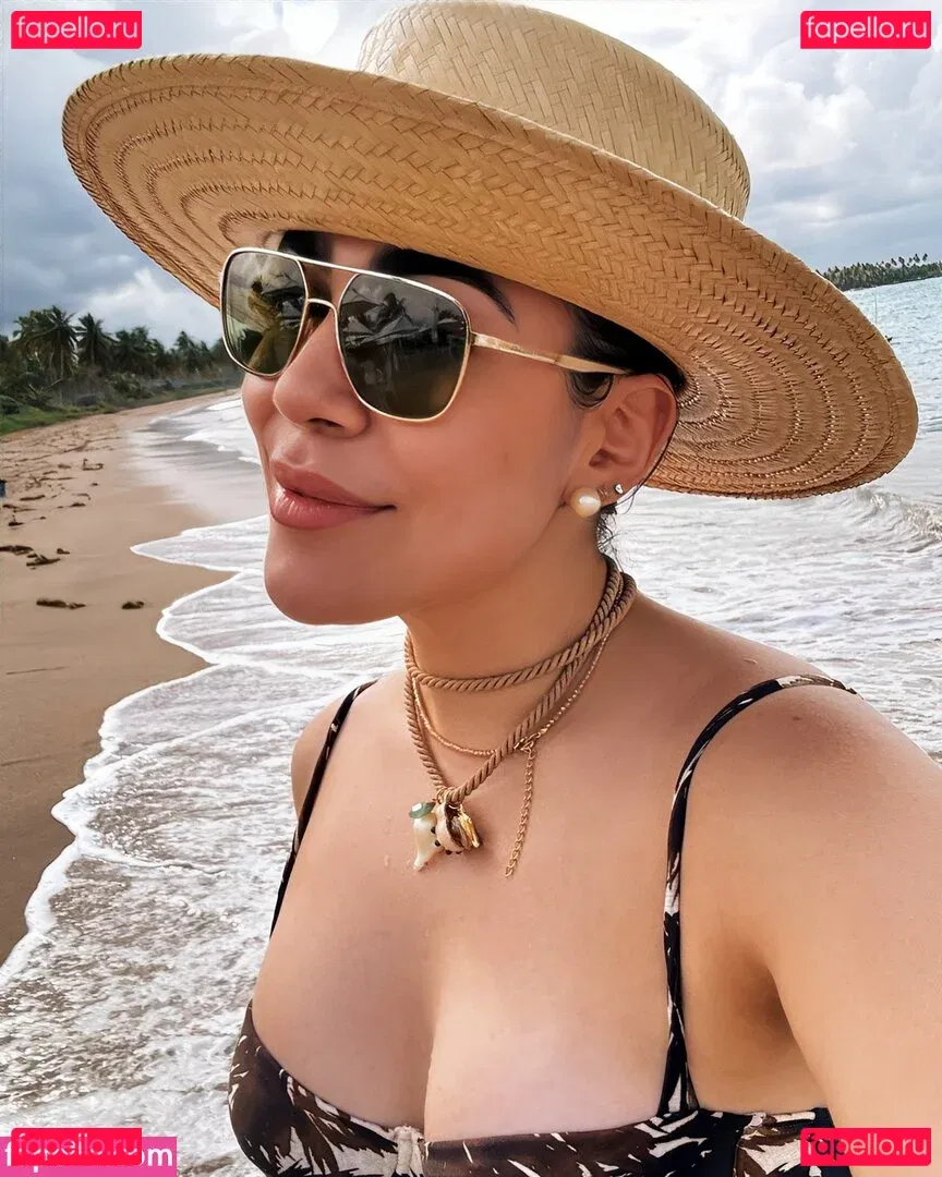 Naiara Azevedo Onlyfans Photo Gallery 