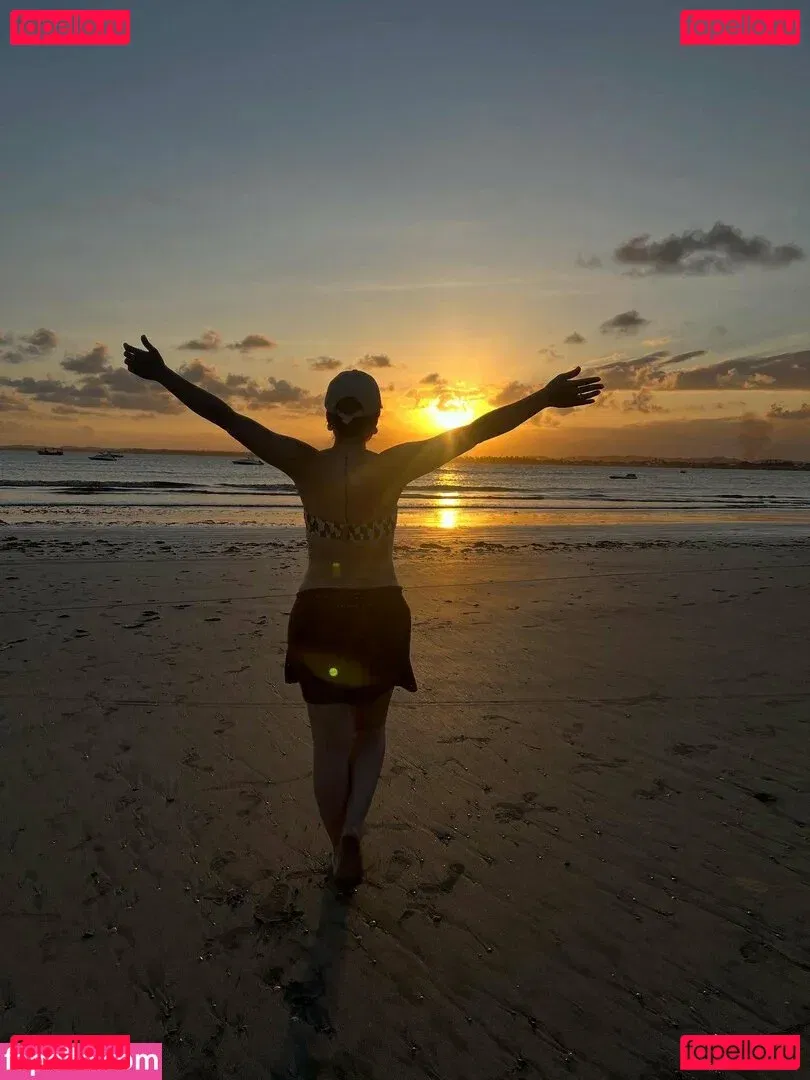 Naiara Azevedo Onlyfans Photo Gallery 