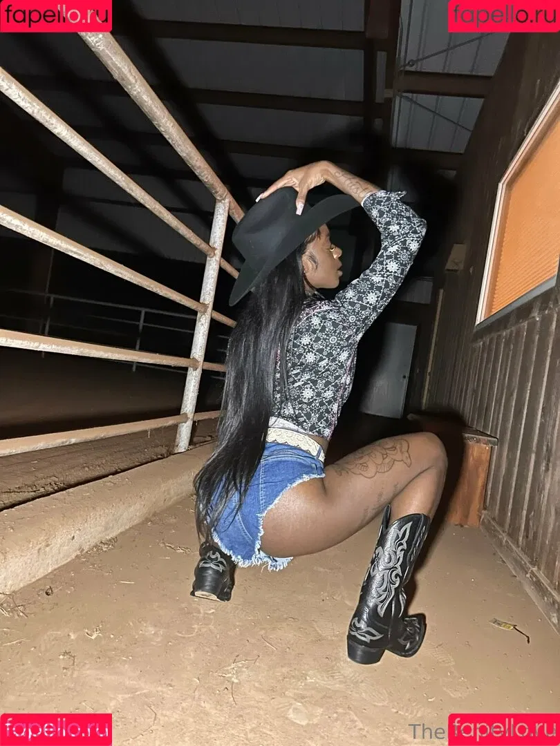 serenitylove001 Onlyfans Photo Gallery 