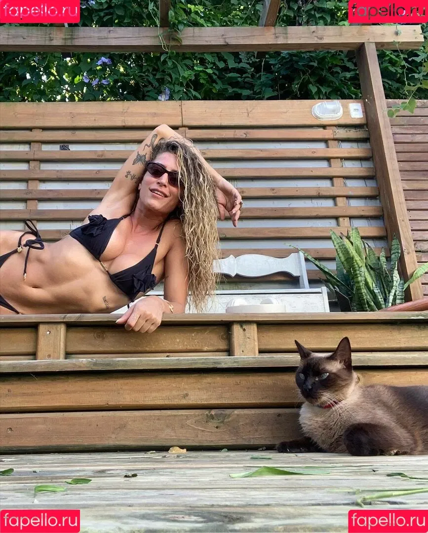 Maria Joana Onlyfans Photo Gallery 