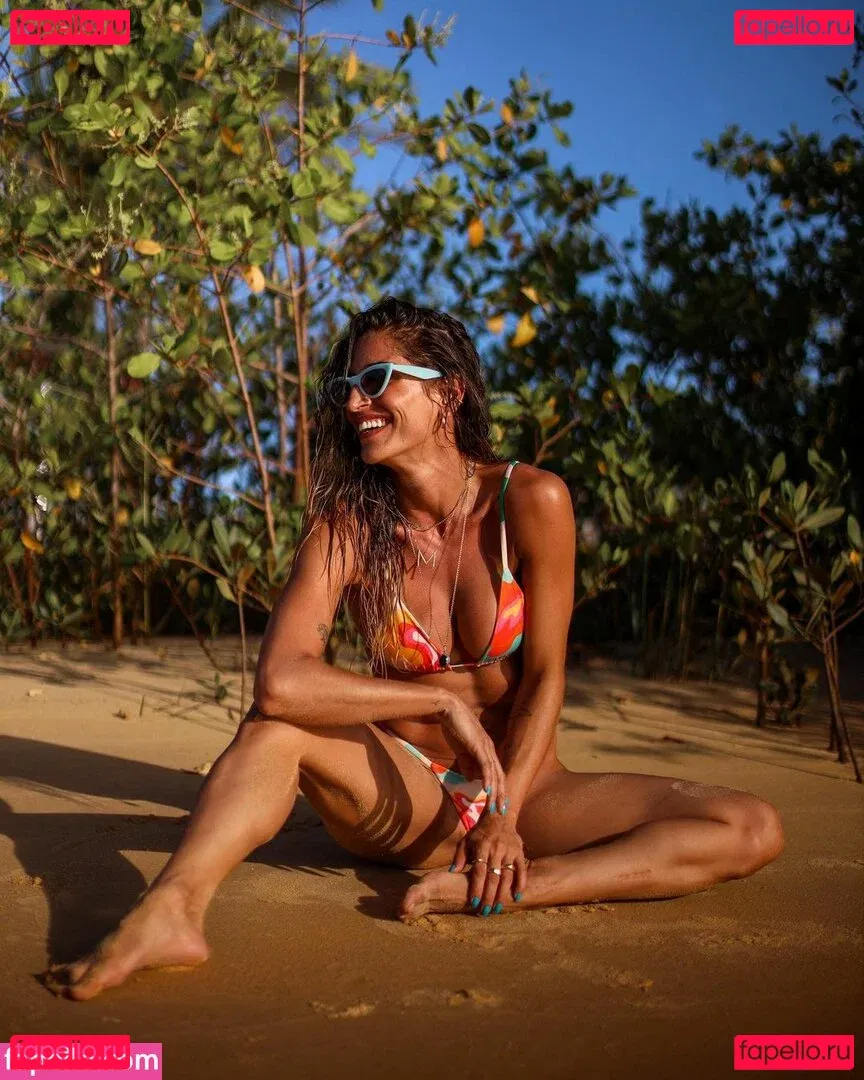 Maria Joana Onlyfans Photo Gallery 