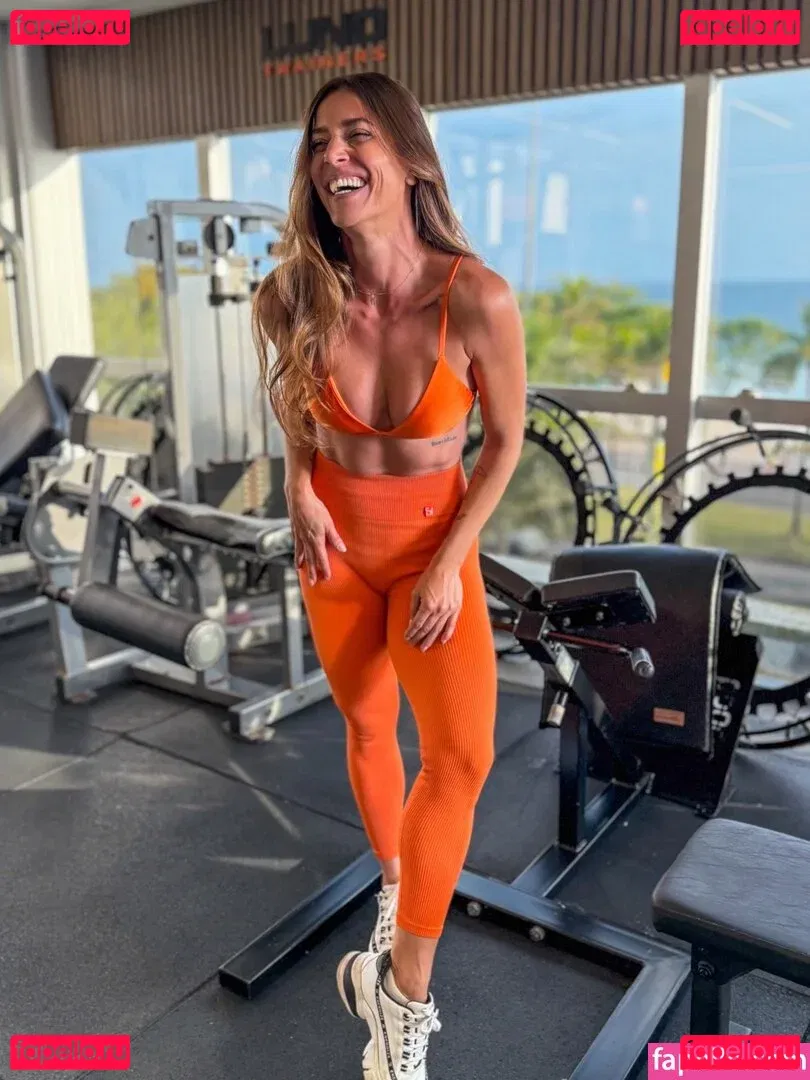 Maria Joana Onlyfans Photo Gallery 