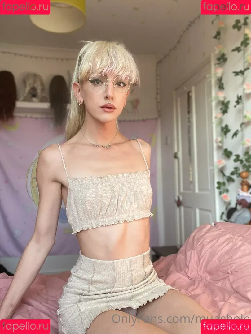 muashole Onlyfans Photo Gallery 