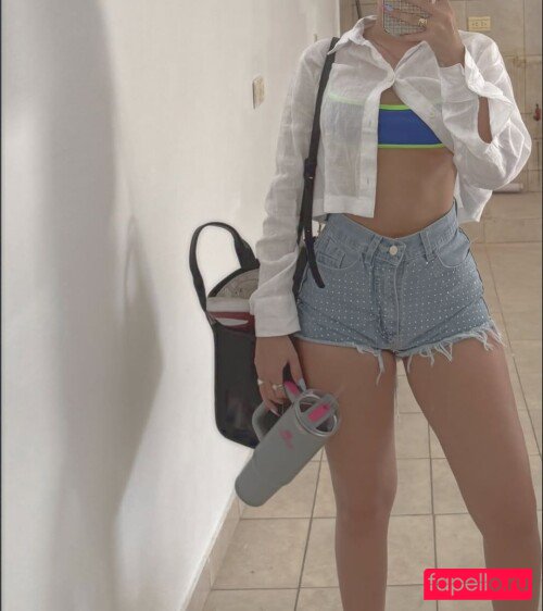 aktahly Nude Onlyfans Photo 15