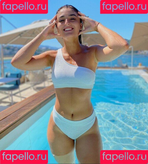 Lee Hee Express Onlyfans Photo Gallery 