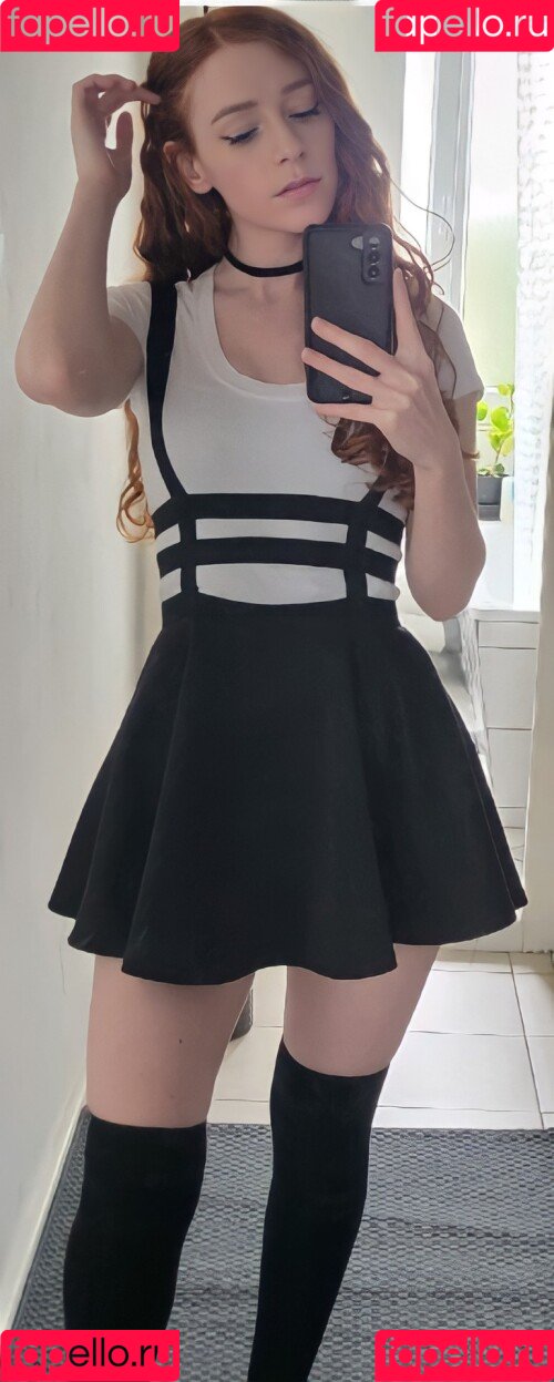 Lee Hee Express Onlyfans Photo Gallery 