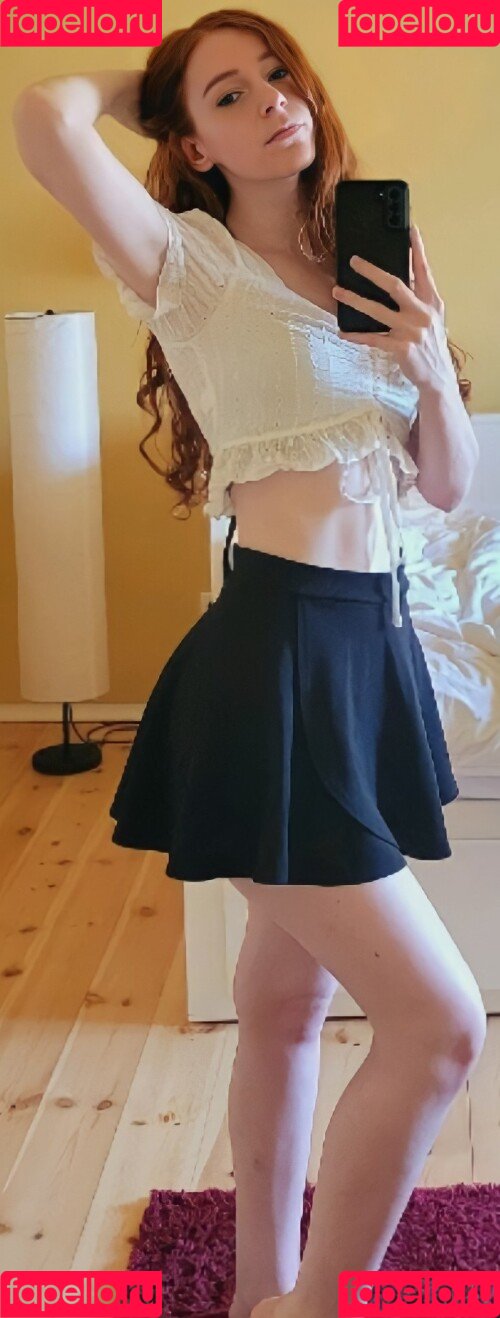 Lee Hee Express Onlyfans Photo Gallery 