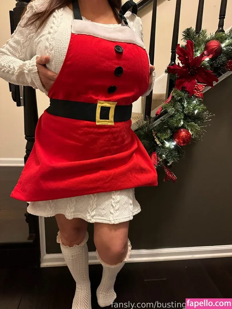 BustingMyButtons Onlyfans Photo Gallery 