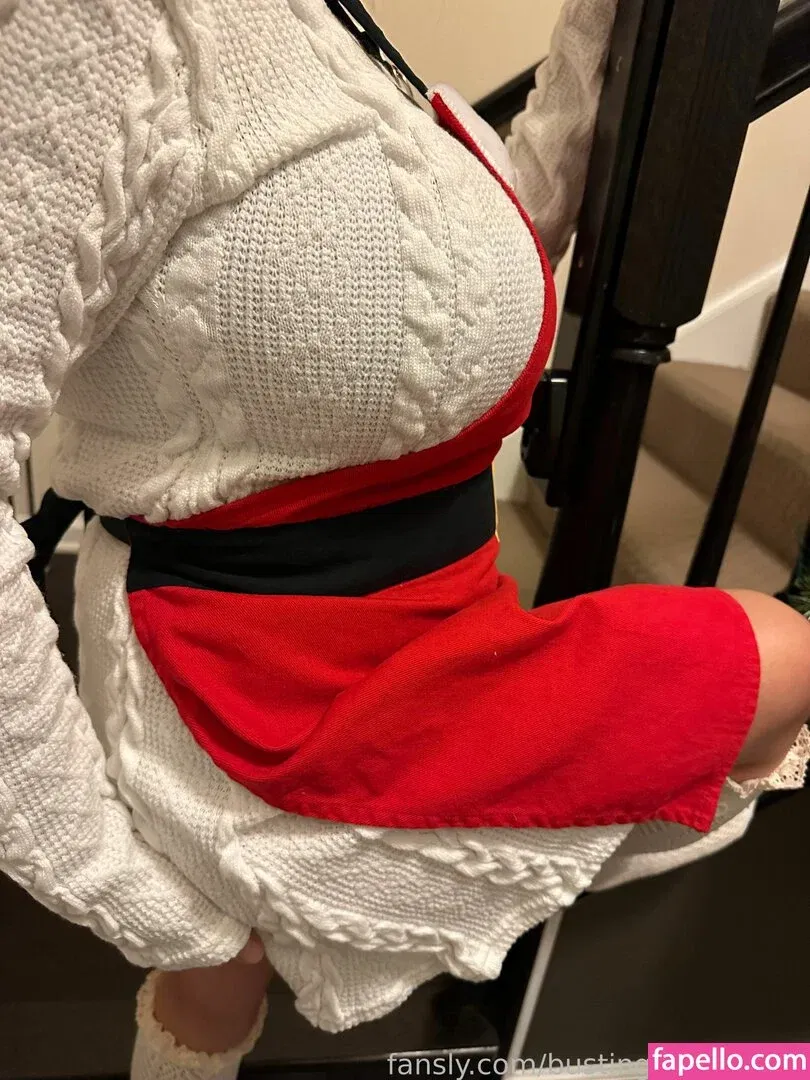 BustingMyButtons Onlyfans Photo Gallery 