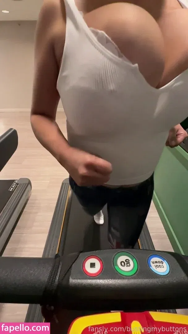 BustingMyButtons Onlyfans Photo Gallery 