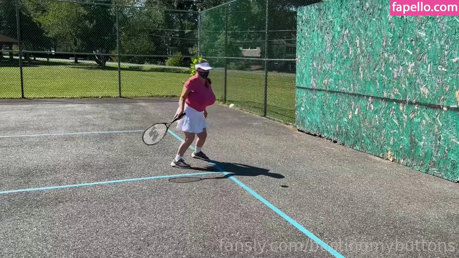 BustingMyButtons Onlyfans Photo Gallery 