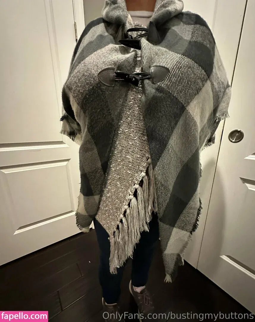 BustingMyButtons Onlyfans Photo Gallery 