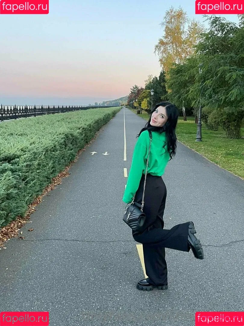 little_mollyy Onlyfans Photo Gallery 