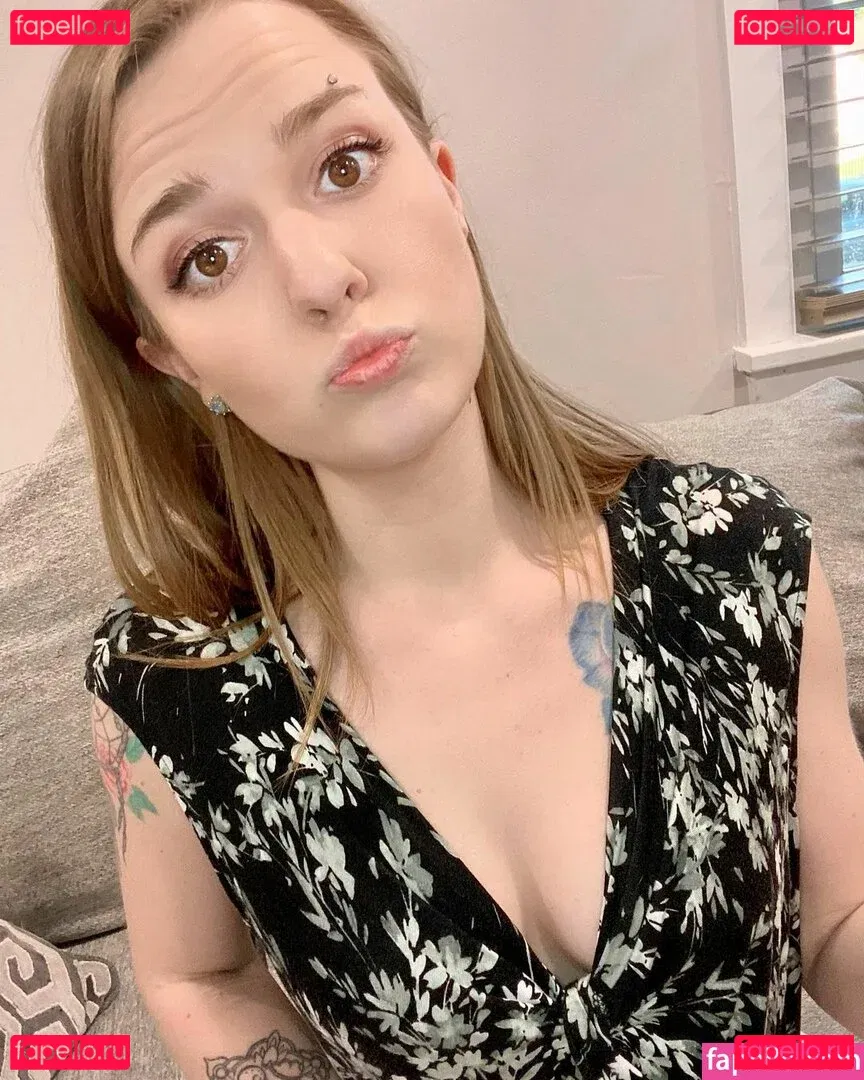 little_mollyy Onlyfans Photo Gallery 