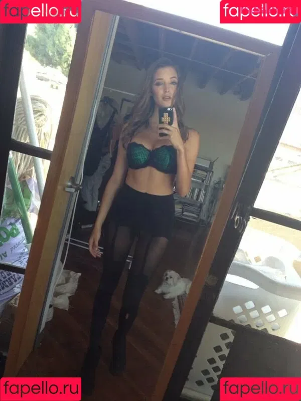 Alyssa Arce Onlyfans Photo Gallery 
