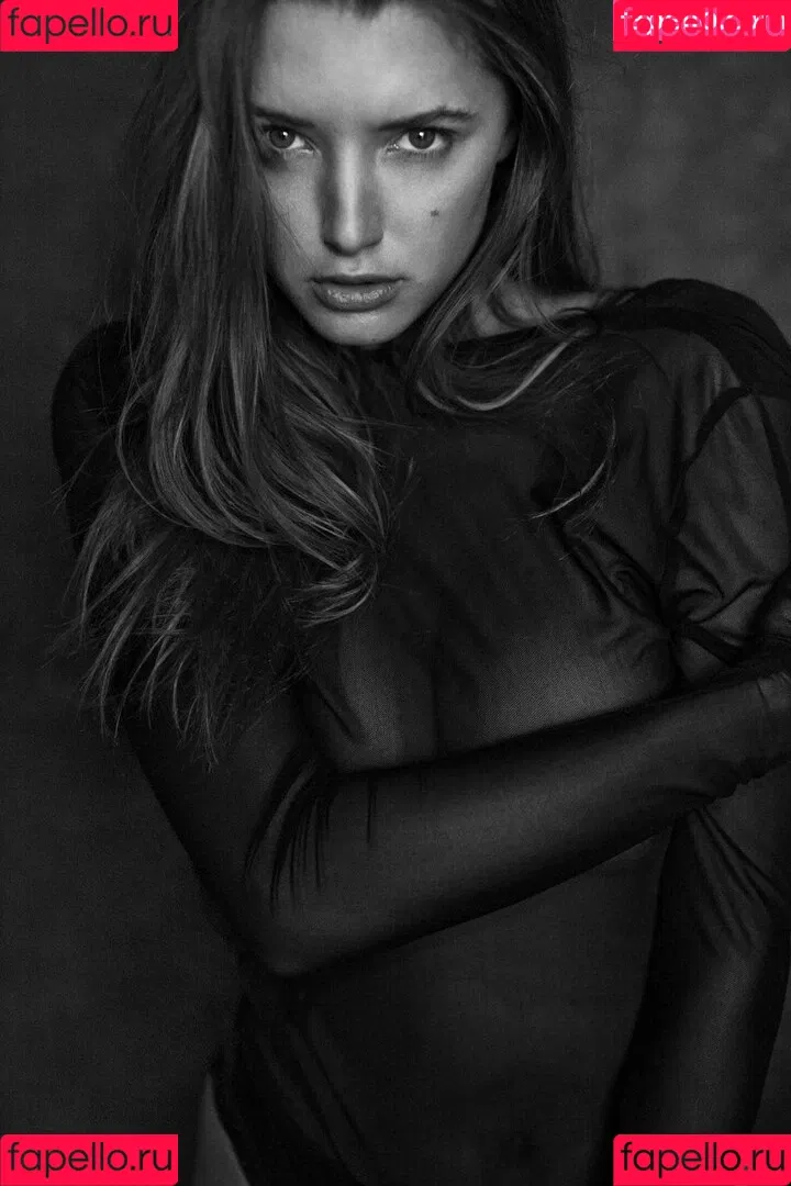 Alyssa Arce Onlyfans Photo Gallery 