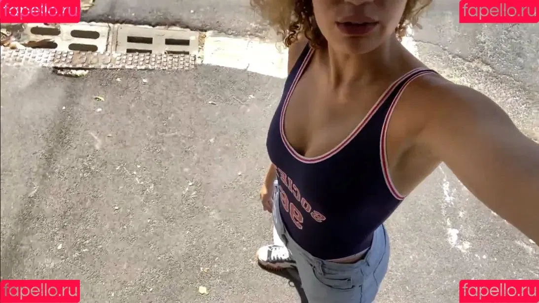 Lara_never_laura Onlyfans Photo Gallery 