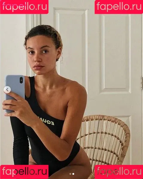 Lara_never_laura Onlyfans Photo Gallery 