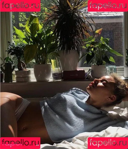 Lara_never_laura Onlyfans Photo Gallery 