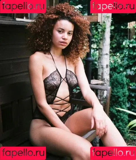 Lara_never_laura Onlyfans Photo Gallery 
