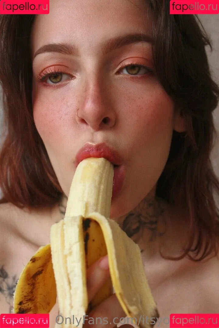 Oriana Valentine Onlyfans Photo Gallery 