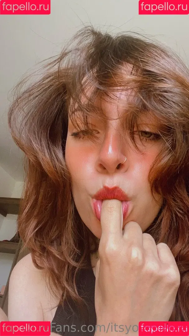 Oriana Valentine Onlyfans Photo Gallery 
