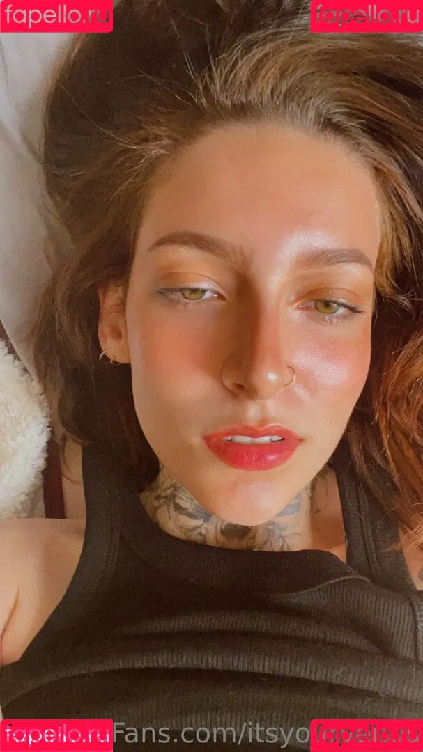 Oriana Valentine Onlyfans Photo Gallery 
