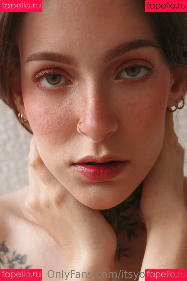 Oriana Valentine Onlyfans Photo Gallery 